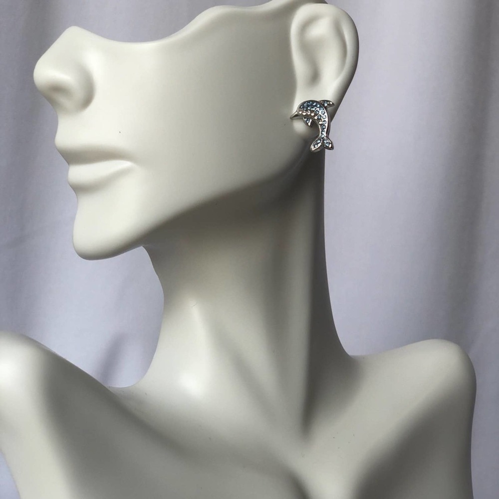 Dolphin crystal rhinestone silver earrings, New - Picture 11 of 14